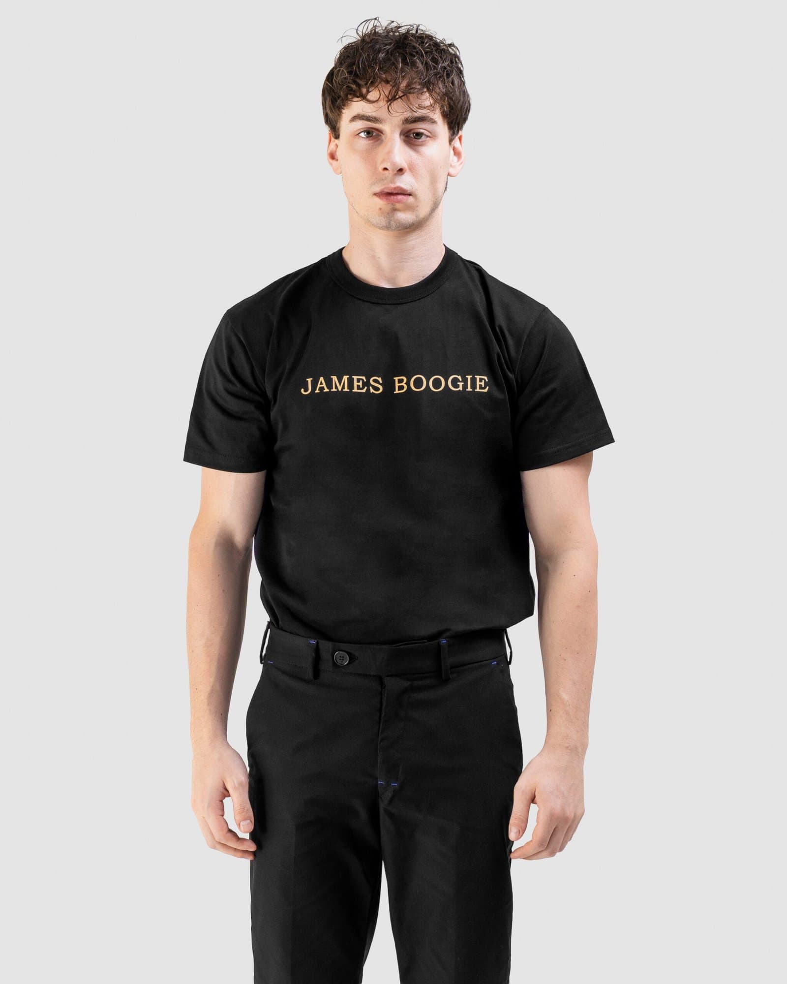 James Brown 'Holding Mic' (Noir) T-Shirt - NOUVEAU ET OFFICIEL James Brown 'Holding Mic' (Noir) T-Shirt - NOUVEAU ET OFFICIEL