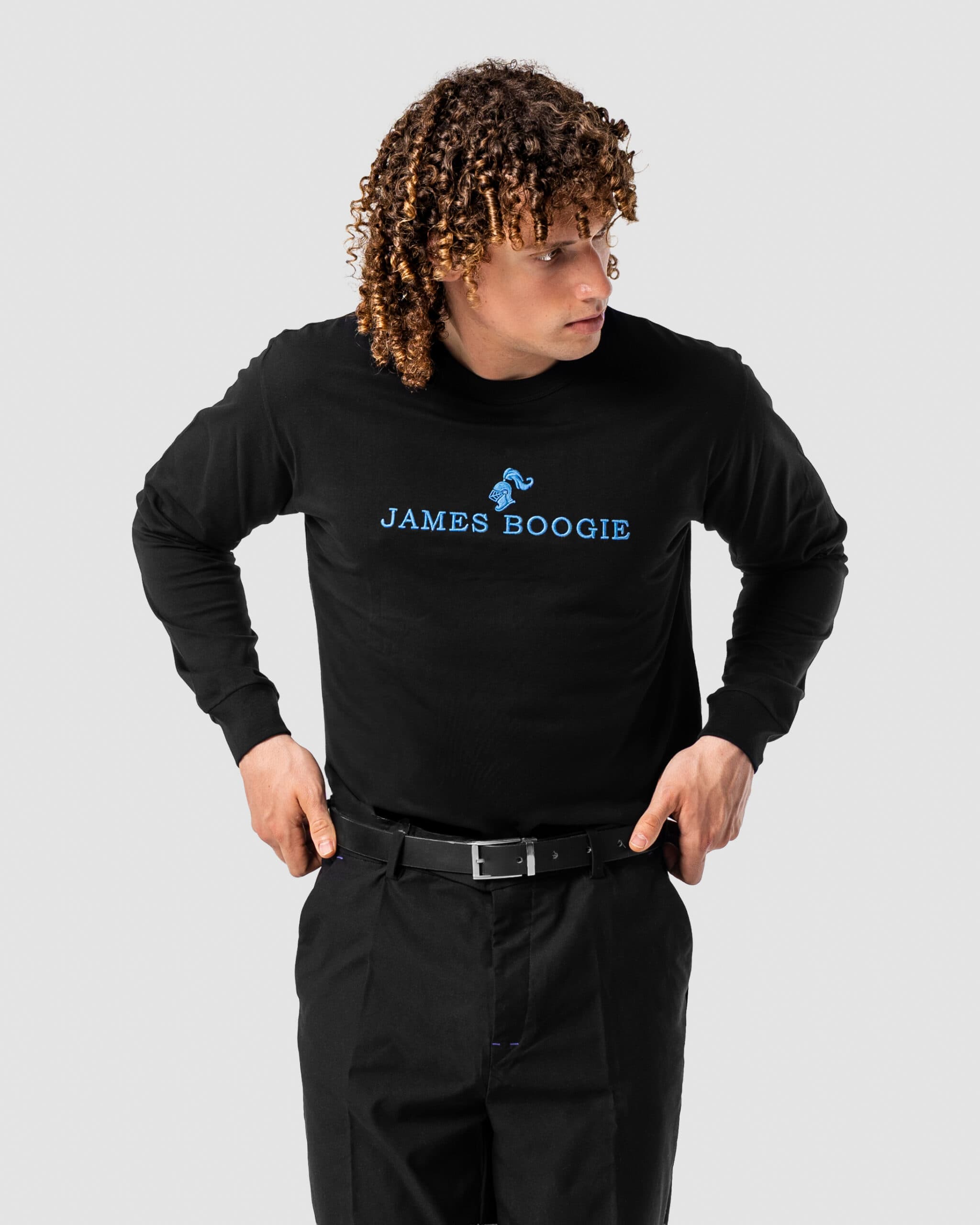 PT'026 - Embroidery T-Shirt Mavi Black - Image 3
